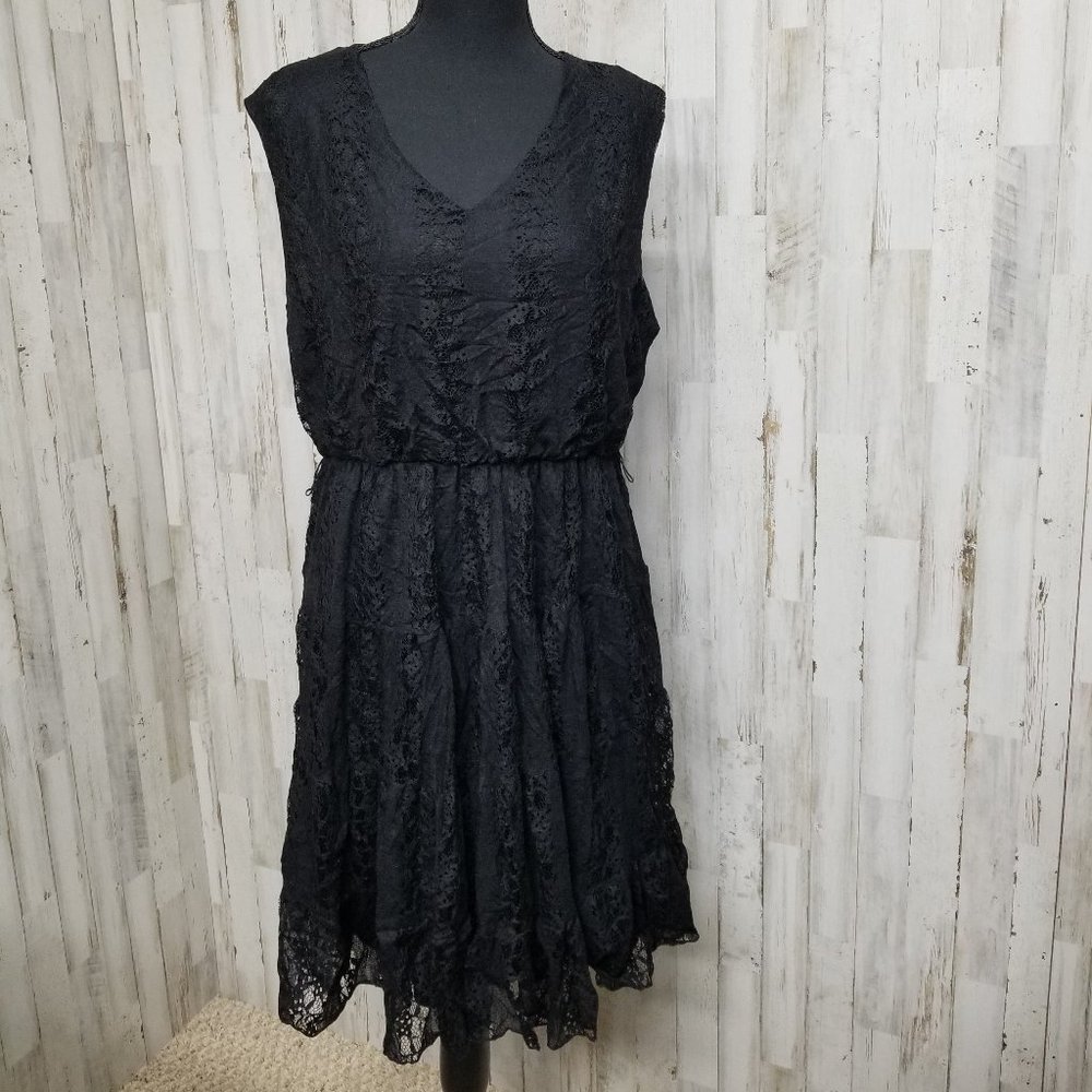 Forever Woman Black Lace Sleeveless Dress 2X